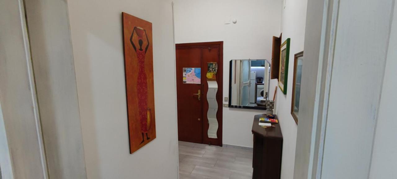Super Central Studio, No Noise, Near Seaside, Shops Bari Bagian luar foto